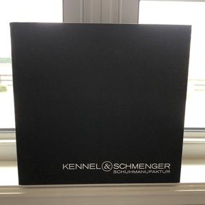 Kennel & Schmenger Boot Box